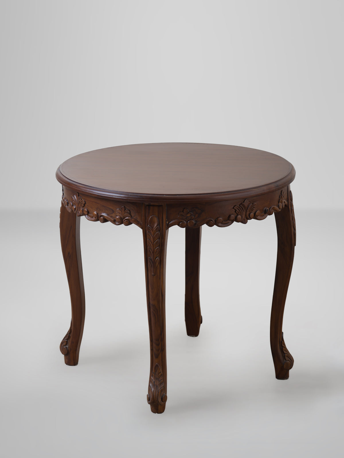 The Fluted Column Table